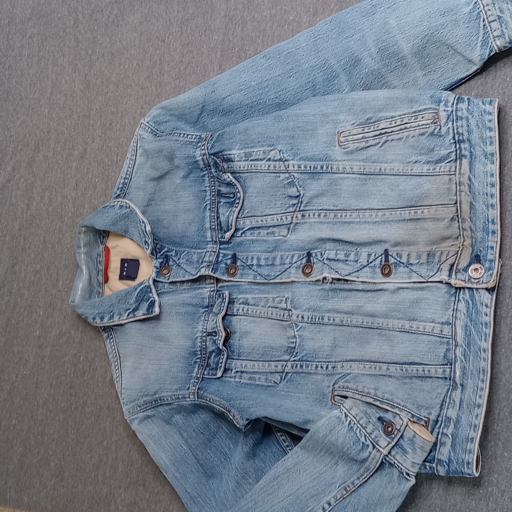 GAP Kids Denim Jean Trucker Jacket size 12 XL Blue Distressed Y2K